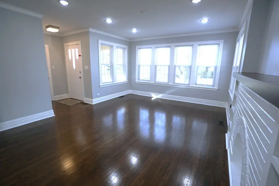 5249 Hoffman Street, Skokie, IL 60077 - #3