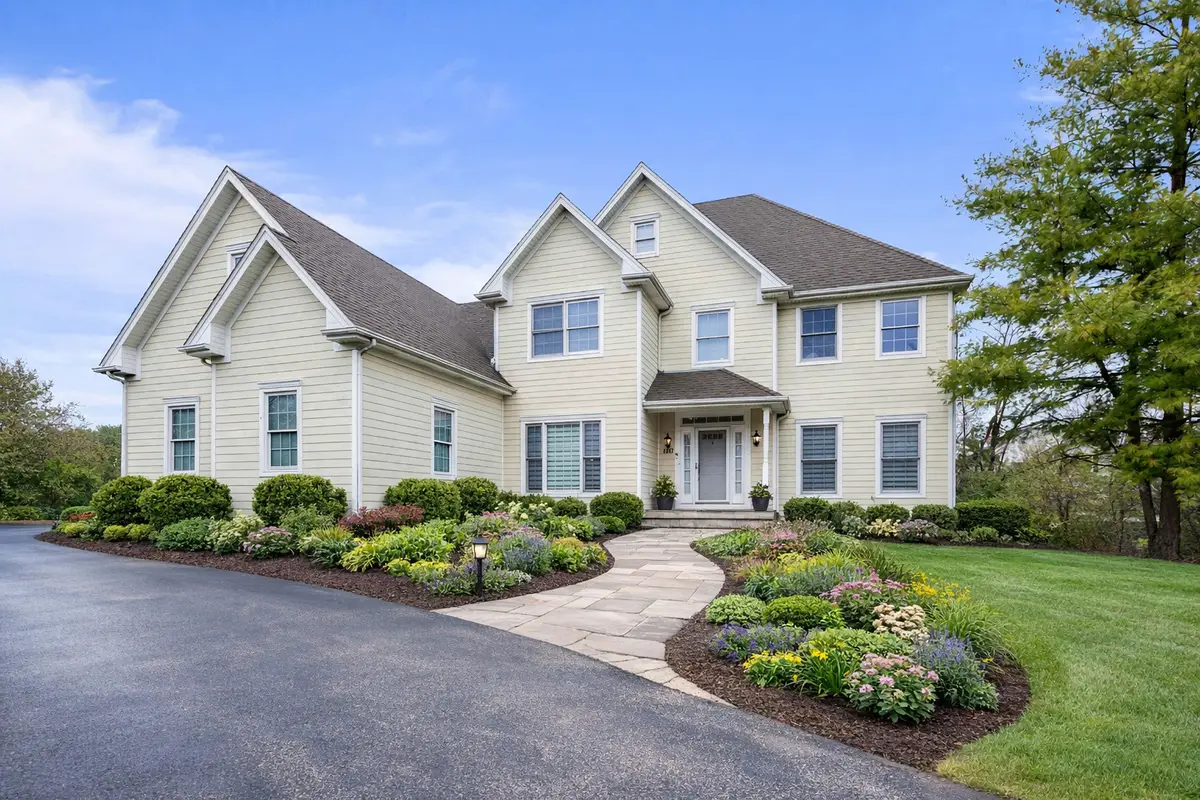 190 Wood Street, Inverness, IL 60010 - #1