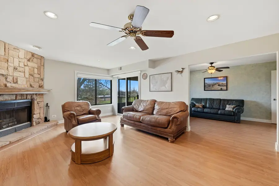 1350 N Sterling Avenue #201, Palatine, IL 60067 - #2