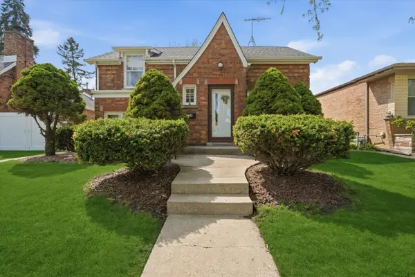 9636 S Central Park Avenue, Evergreen Park, IL 60805
