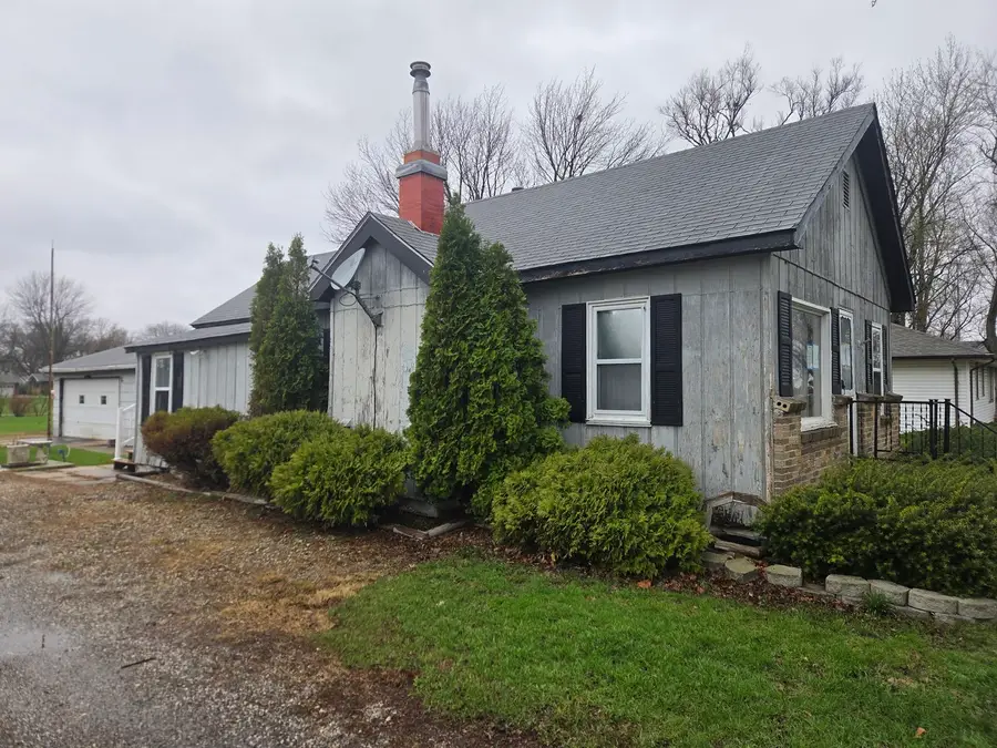 407 N Elm Street, Gardner, IL 60424 - #2