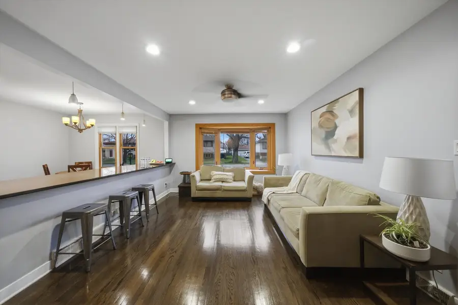 3841 Arthur Avenue, Brookfield, IL 60513 - #3