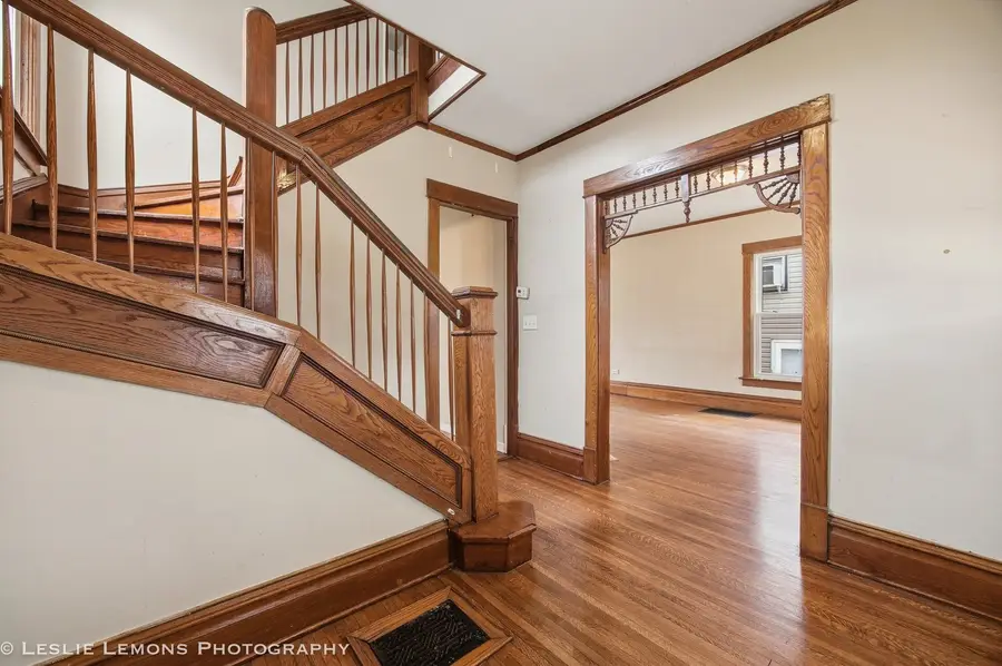 3437 Wesley Avenue, Berwyn, IL 60402 - #3