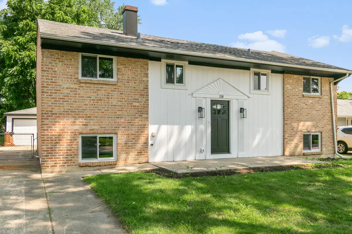 118 Windsor Lane, Glendale Heights, IL 60139 - #1