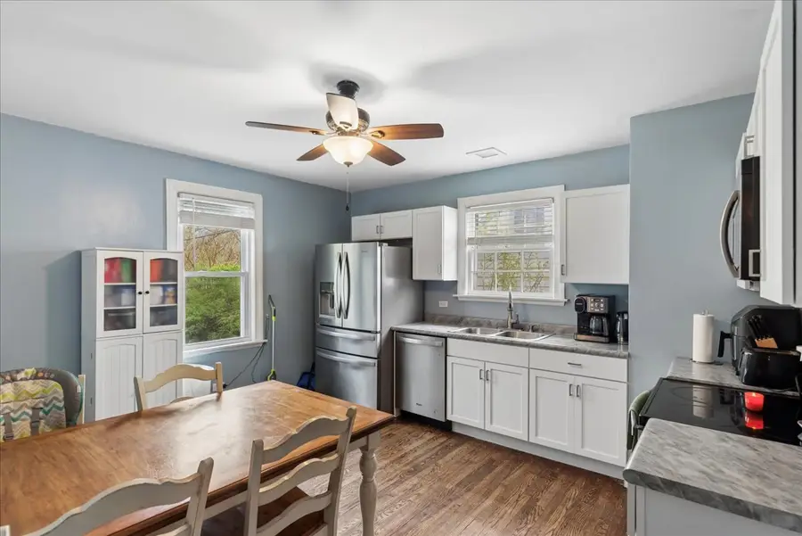 2107 Eshcol Avenue, Zion, IL 60099 - #3