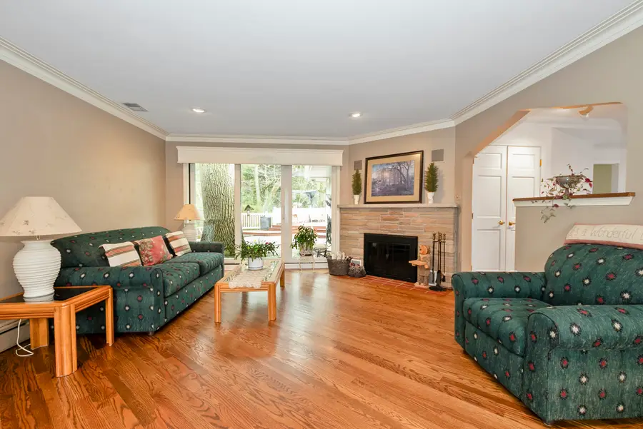 12130 S Nagle Avenue, Palos Heights, IL 60463 - #3