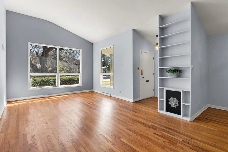 742 Pine Street, Deerfield, IL 60015 - #2