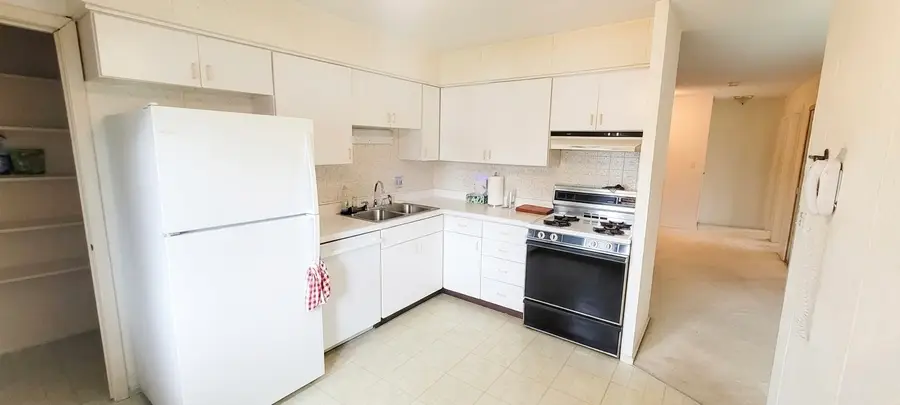 1430 Sandstone Drive #201, Wheeling, IL 60090 - #2