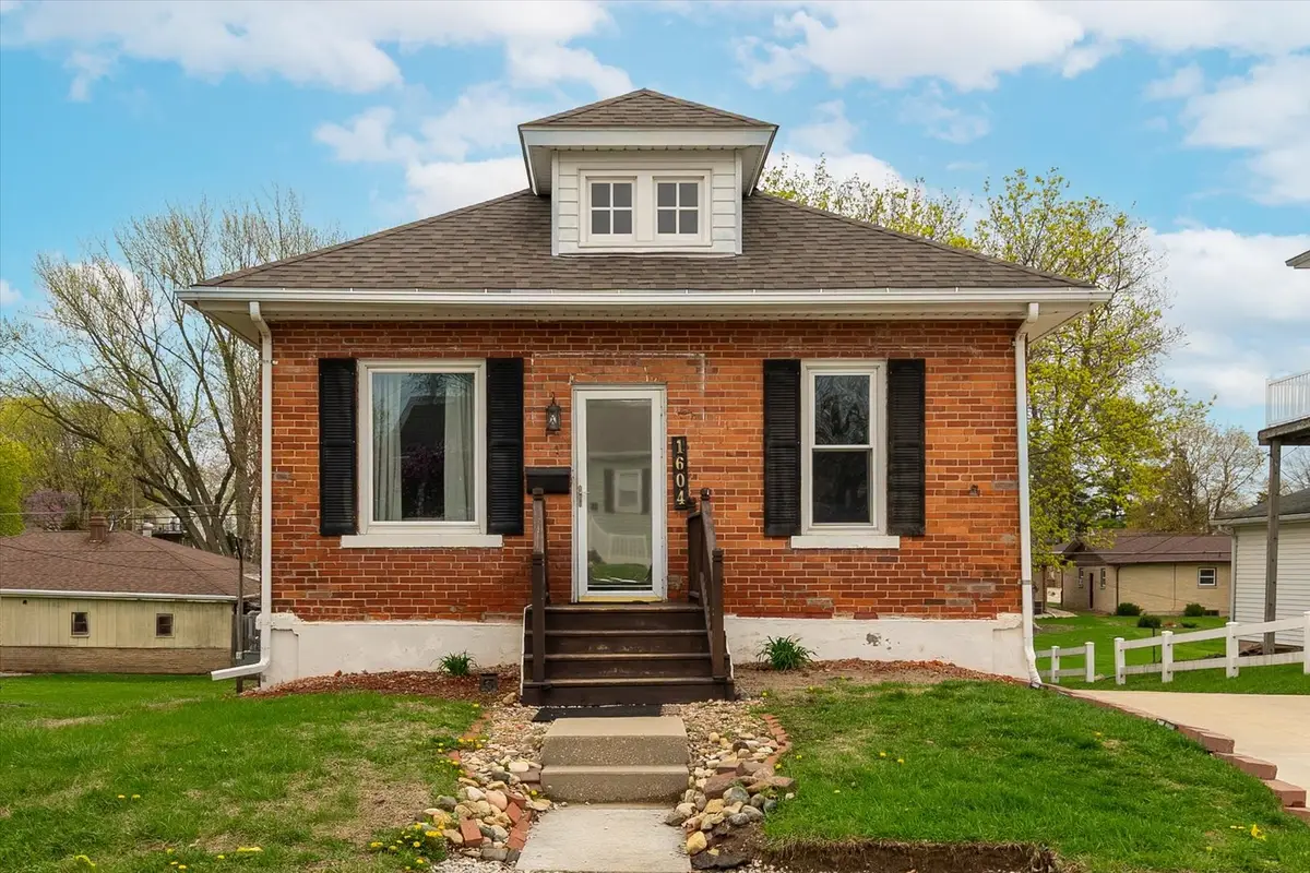 1604 Sobieski Street, Lasalle, IL 61301 - #1