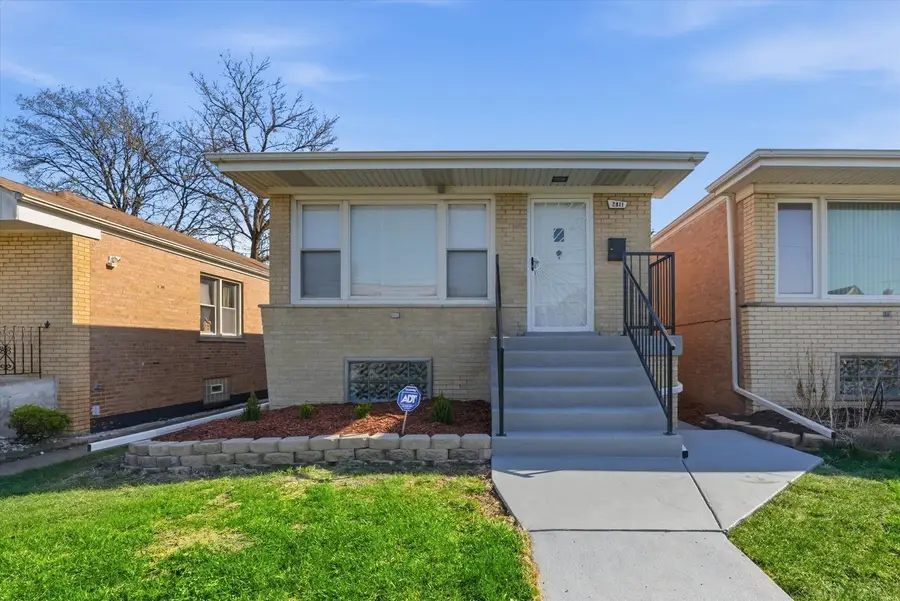 2811 W 82nd Street, Chicago, IL 60652 - #2