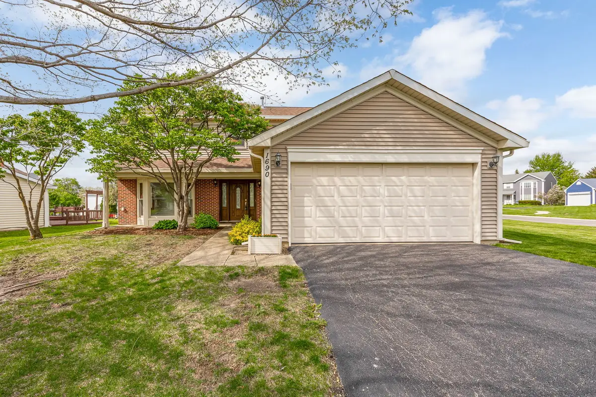 1690 Wildwood Lane, Hanover Park, IL 60133 - #1