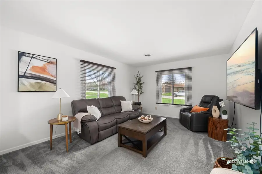 410 S Jackson Street, Batavia, IL 60510 - #2