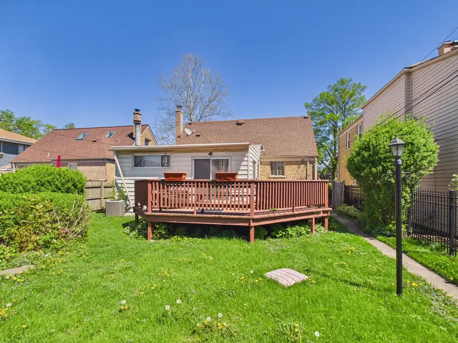 1704 N 78th Avenue, Elmwood Park, IL 60707 - #2