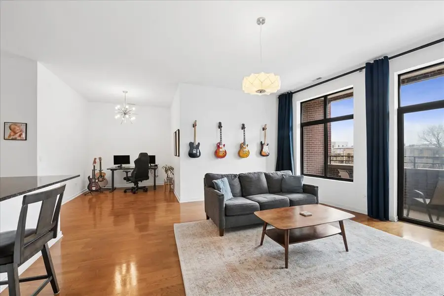 4420 N Clark Street #302, Chicago, IL 60640 - #3