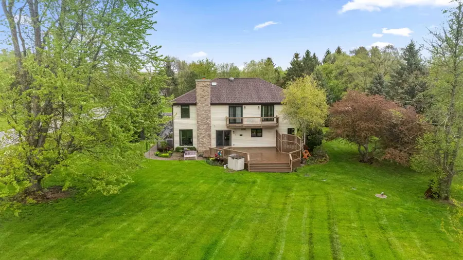 2 Rutgers Court, Hawthorn Woods, IL 60047 - #3