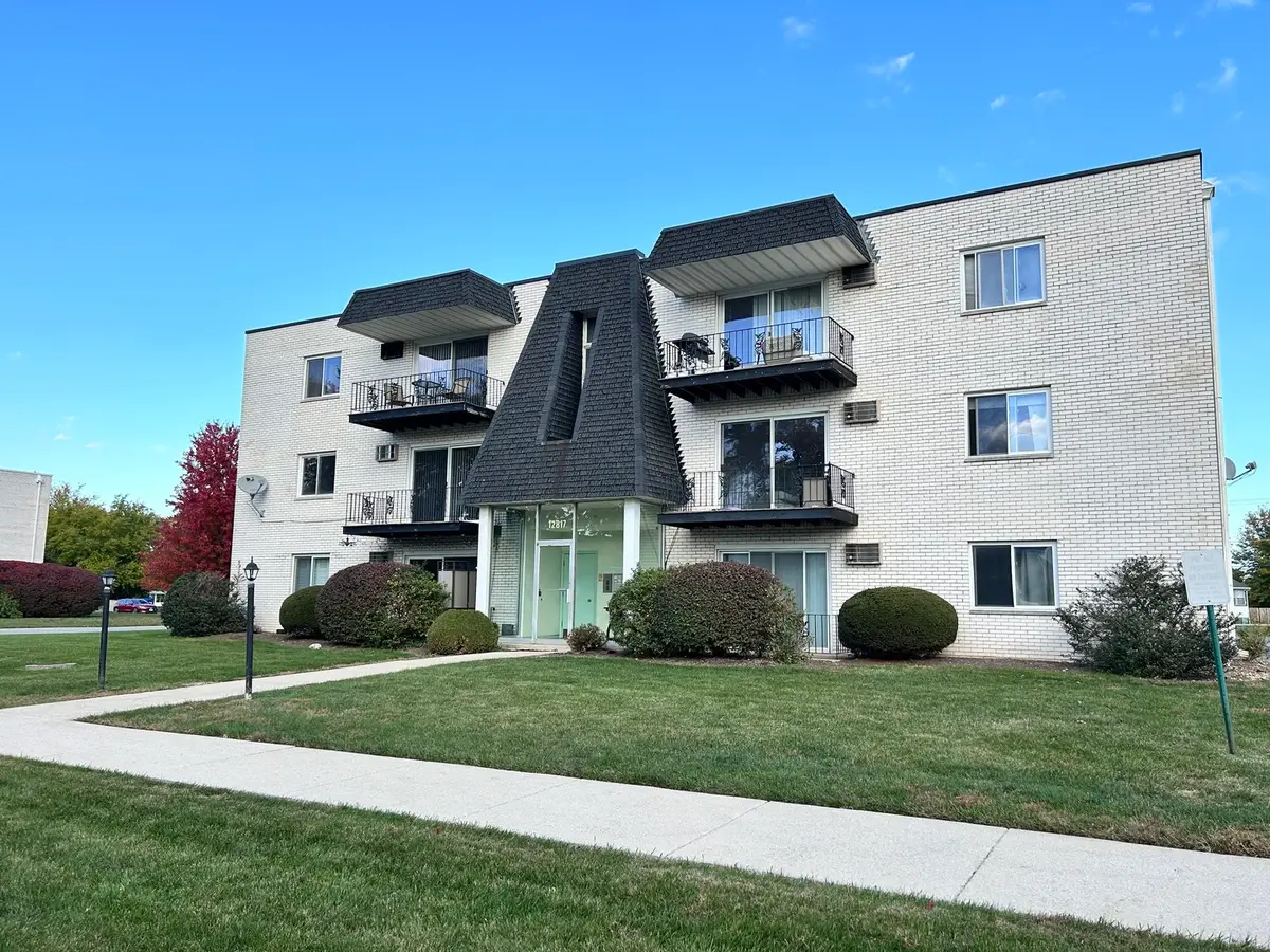12817 Carriage Lane #1, Crestwood, IL 60418 - #1