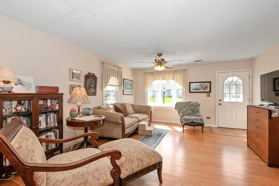 10252 Huntington Court, Orland Park, IL 60462 - #3