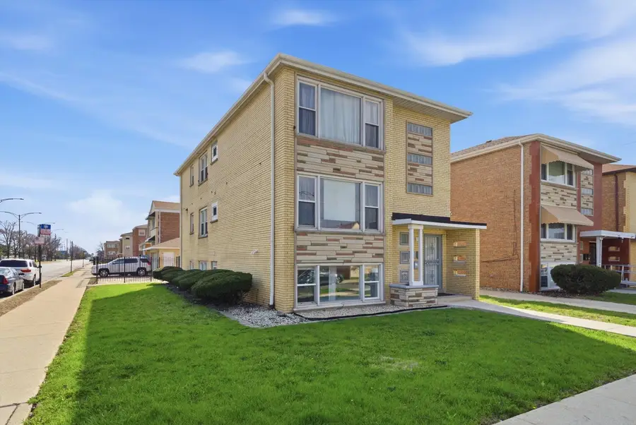 7901 S Whipple Street, Chicago, IL 60652 - #3