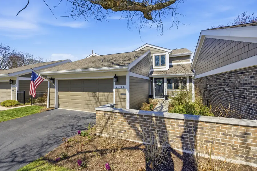 2105 Timber Lane, Wheaton, IL 60189 - #2