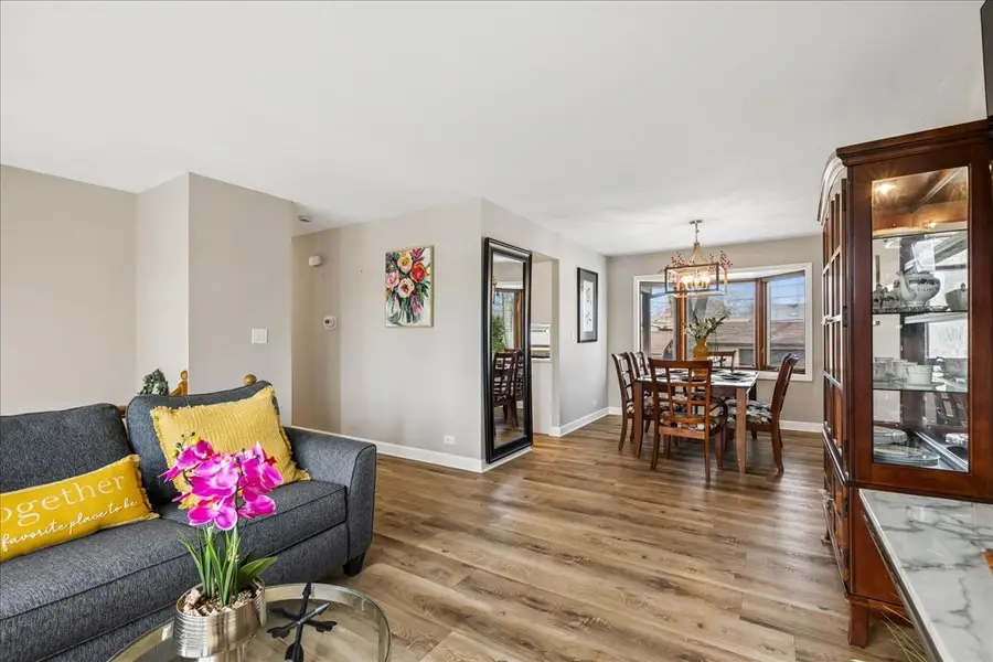 18508 W Woodland Terrace, Gurnee, IL 60031 - #3