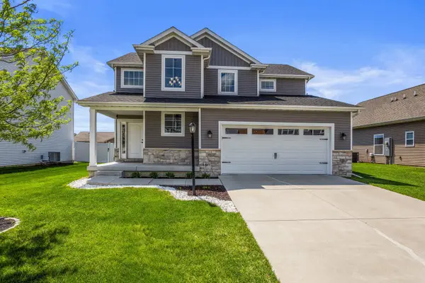 3911 Obsidian Drive, Champaign, IL 61822