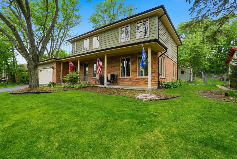 476 Gerry Street, Woodstock, IL 60098 - #2