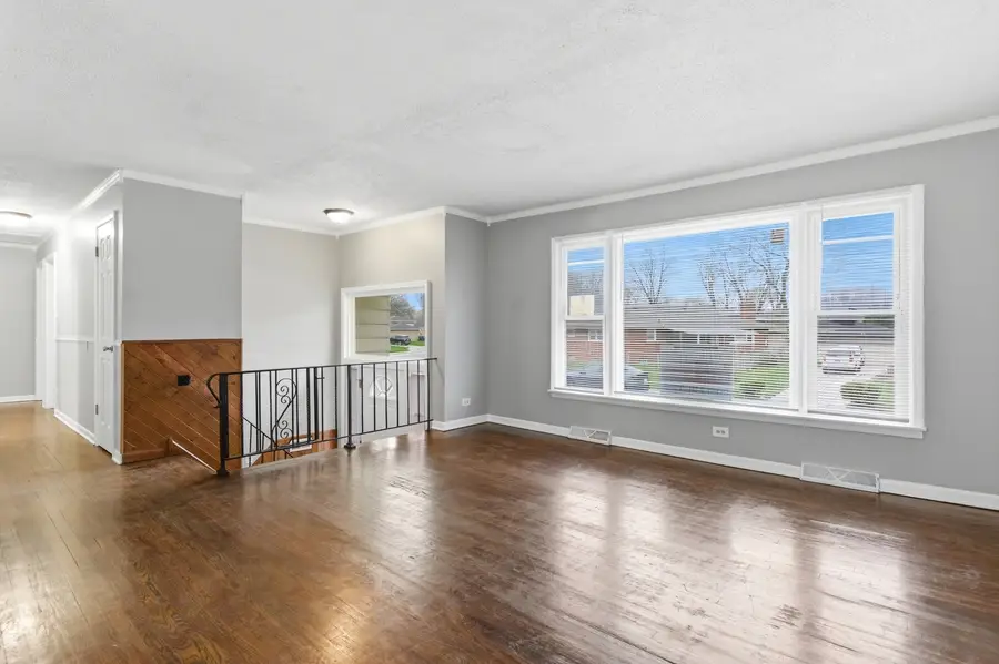 15217 Waterman Drive, South Holland, IL 60473 - #2