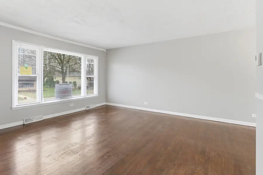 15217 Waterman Drive, South Holland, IL 60473 - #3