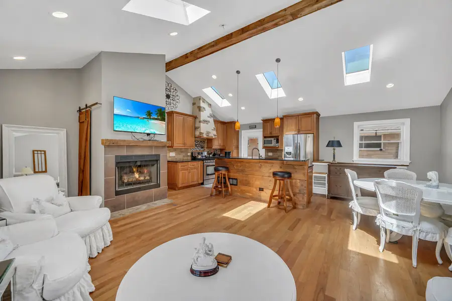 256 W Kathleen Drive, Des Plaines, IL 60016 - #3