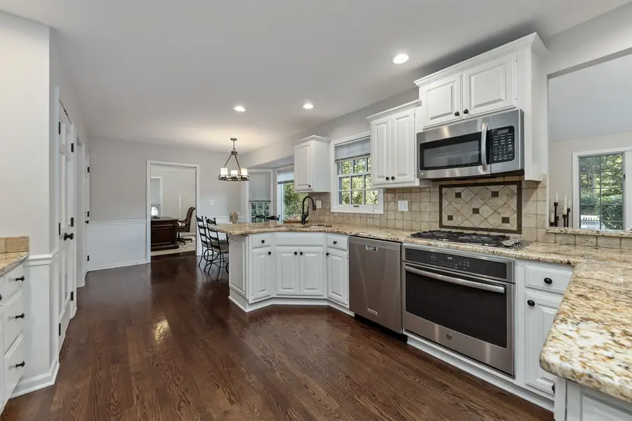 1177 Kenilworth Circle, Naperville, IL 60540 - #3