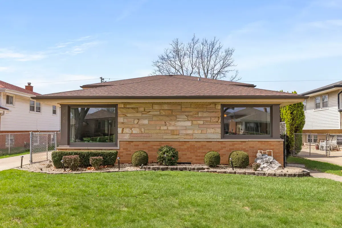 Address Withheld By Seller, Westchester, IL 60154 - #1