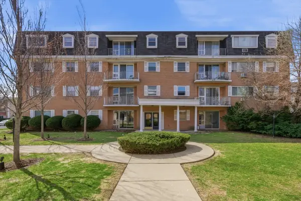 415 Wesley Avenue #21, Oak Park, IL 60302