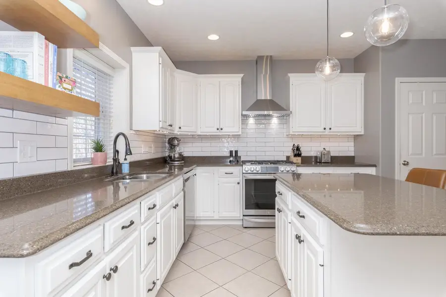 1223 Joy Walk Way, Normal, IL 61761 - #3