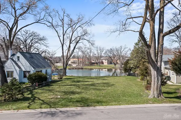 214 S Channel Drive, Round Lake Beach, IL 60073