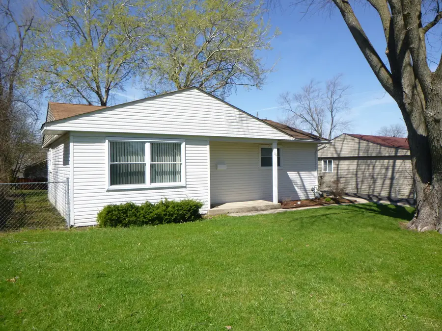 30 Aspen Lane, Carpentersville, IL 60110 - #3