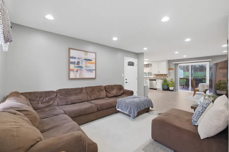 1405 Charles Avenue, Algonquin, IL 60102 - #3