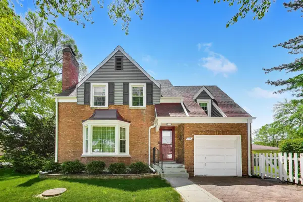 5601 Carol Avenue, Morton Grove, IL 60053