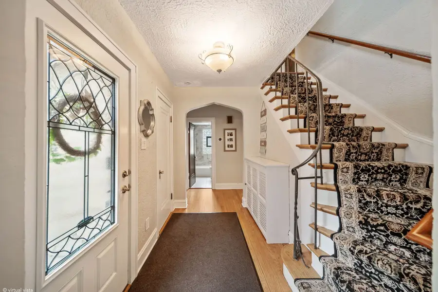 397 S Holly Avenue, Elmhurst, IL 60126 - #3