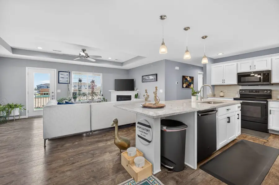 400 E Franklin Street #204, Eldridge, IA 52748 - #2