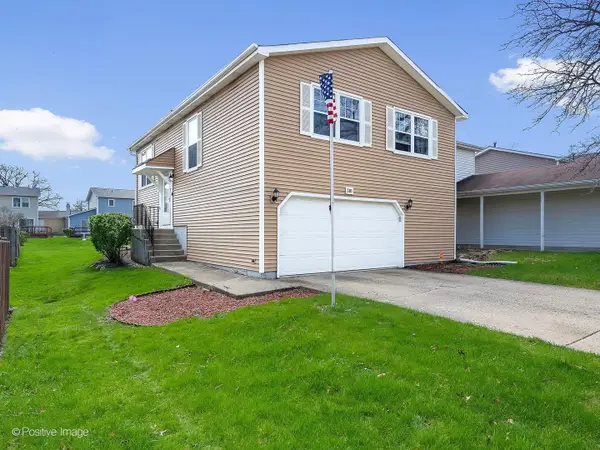 381 Thorncliffe Drive, Glendale Heights, IL 60139