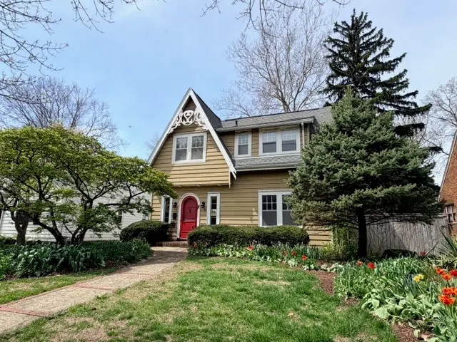 713 S Lynn Street, Champaign, IL 61820 - #1