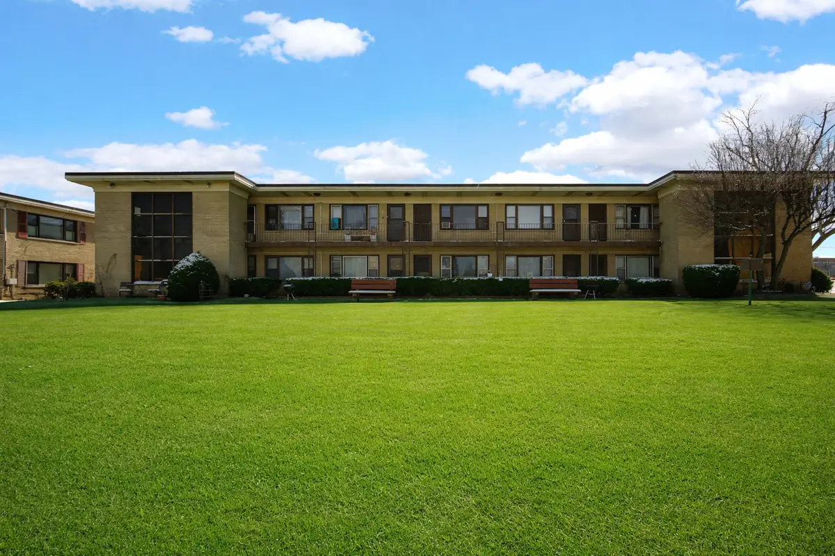 12 King Arthur Court #11, Northlake, IL 60164 - #1