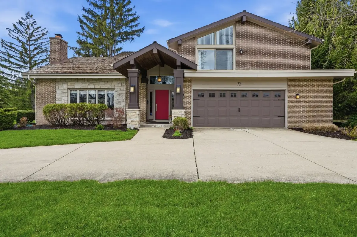 75 Regent Drive, Oak Brook, IL 60523 - #1