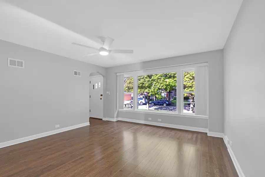 6344 N Kildare Avenue, Chicago, IL 60646 - #3