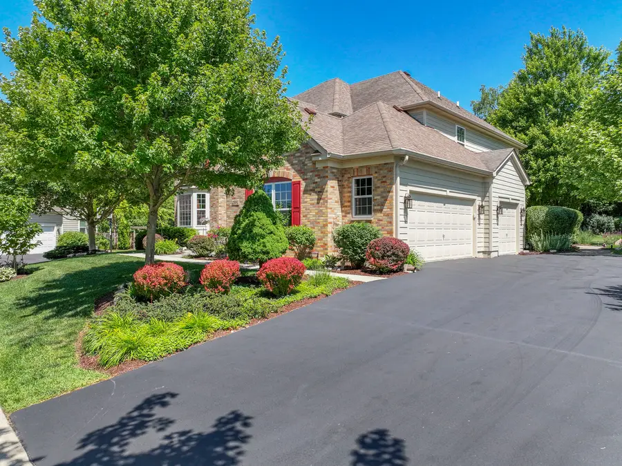 2991 Wagon Road, Elgin, IL 60124 - #2