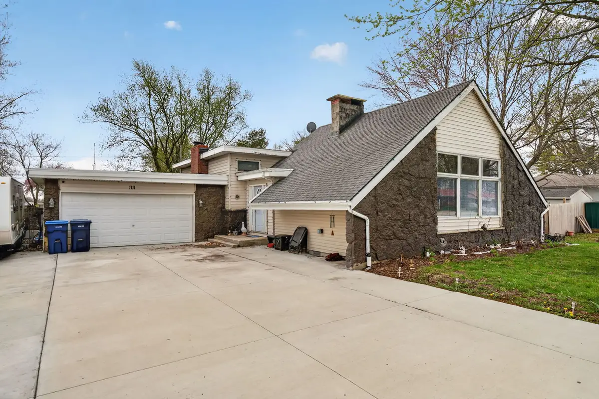 1111 Harmony Avenue, Mazon, IL 60444 - #1