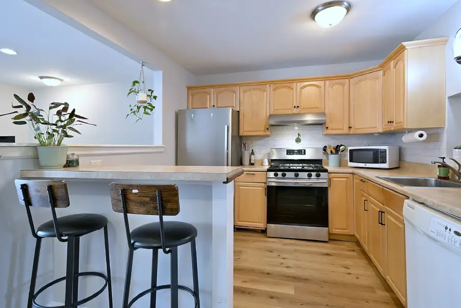 1517 Elder Drive, Aurora, IL 60506 - #2