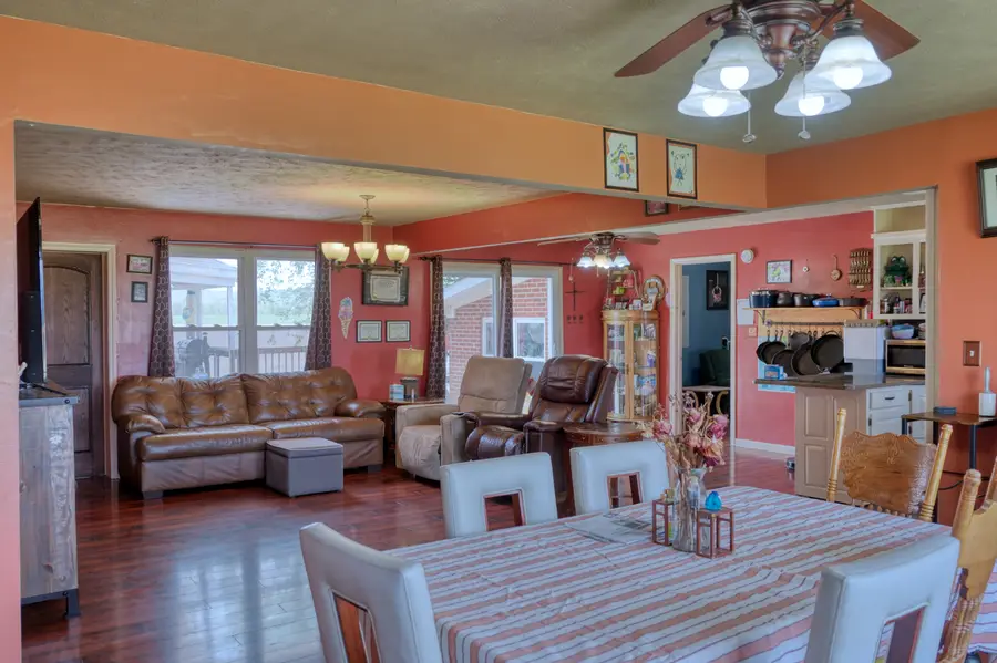 3992 Neunert Road, Jacob, IL 62950 - #3