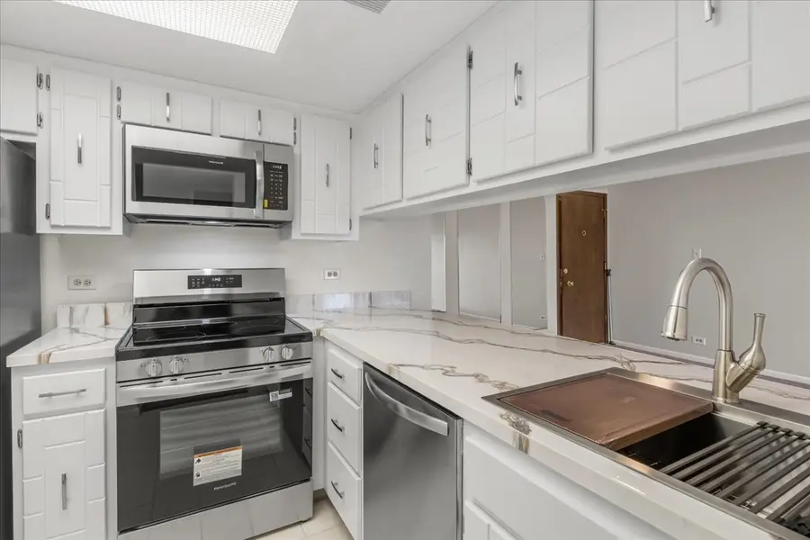 820 Elder Road #C411, Homewood, IL 60430 - #2