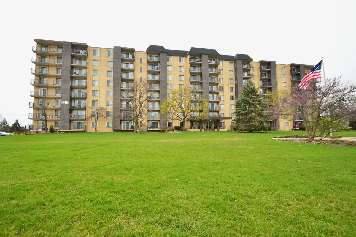 5400 Walnut Avenue #111, Downers Grove, IL 60515 - #1